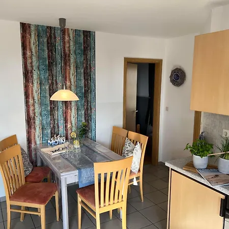 Bauernhof Rickerts Apartment Vollerwiek